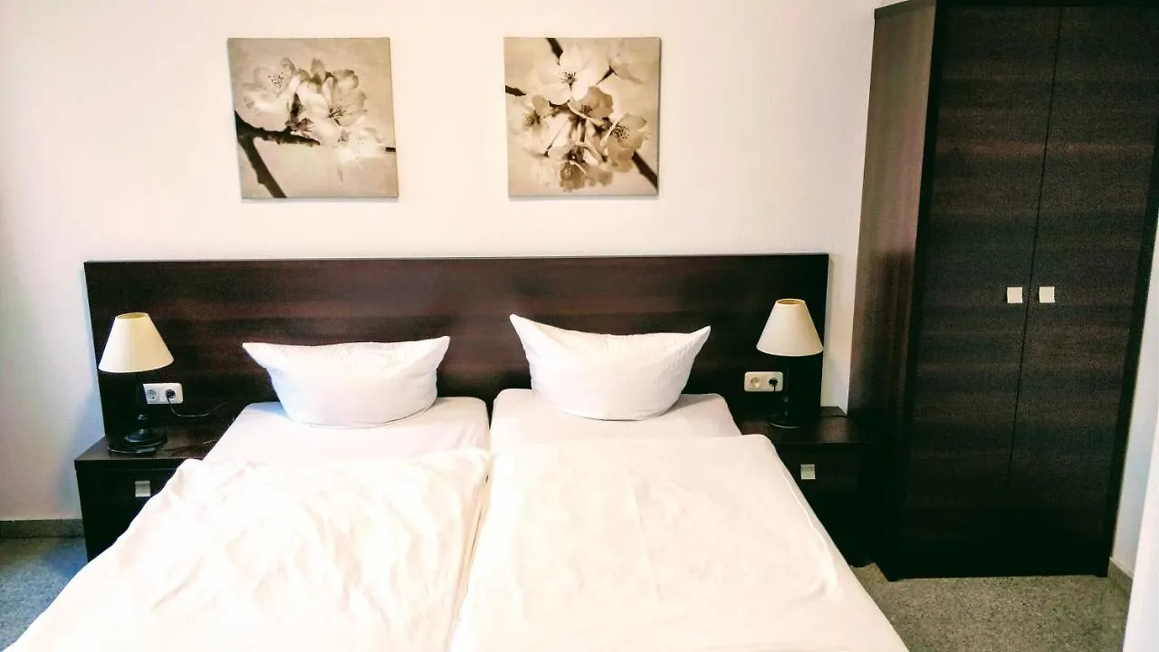 Apartment Boardinghouse - Stadtvilla Budget Schweinfurt